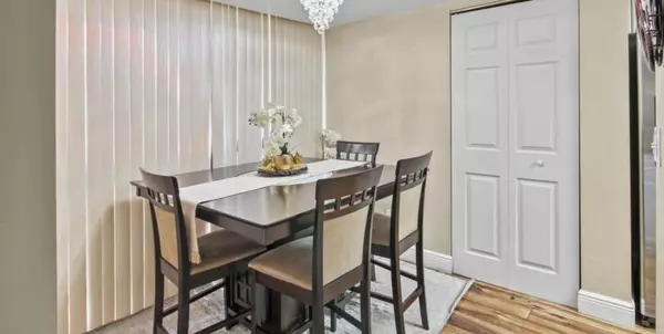 Boynton Beach, FL 33436,7507 Greenlake WAY B