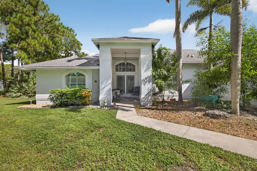 13033 N Randolph Siding RD, Jupiter, FL 33478