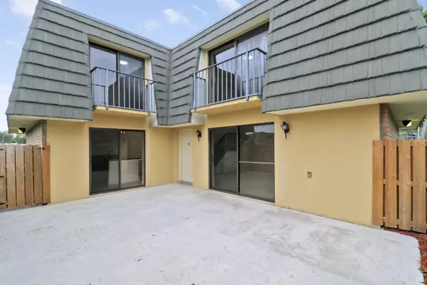 West Palm Beach, FL 33407,4208 42nd WAY