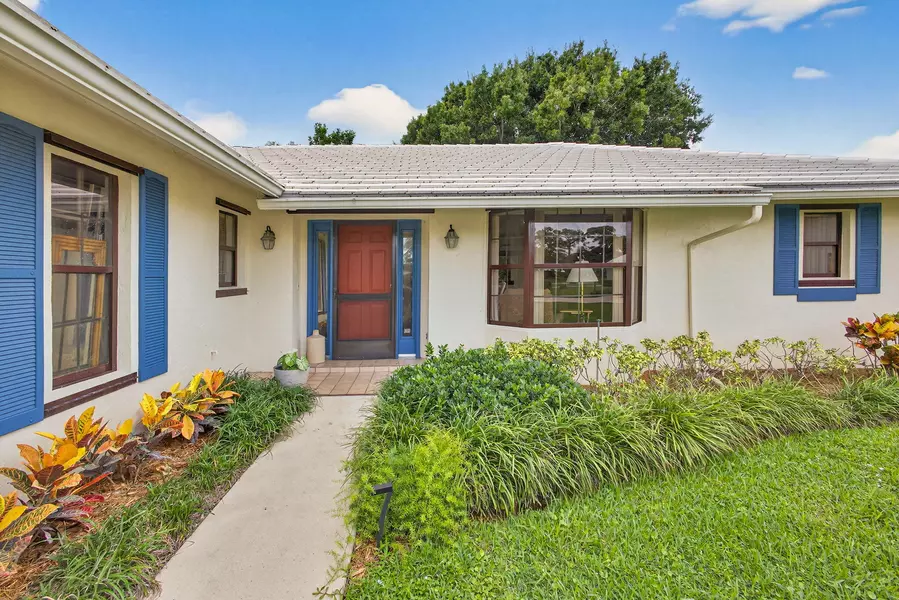 9472 SE S Little Club WAY, Jupiter, FL 33469