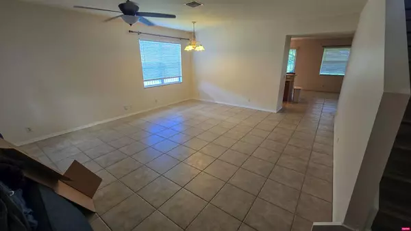 Port Saint Lucie, FL 34953,864 SW Java AVE