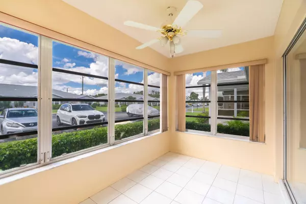 Delray Beach, FL 33484,14579 Canalview DR C