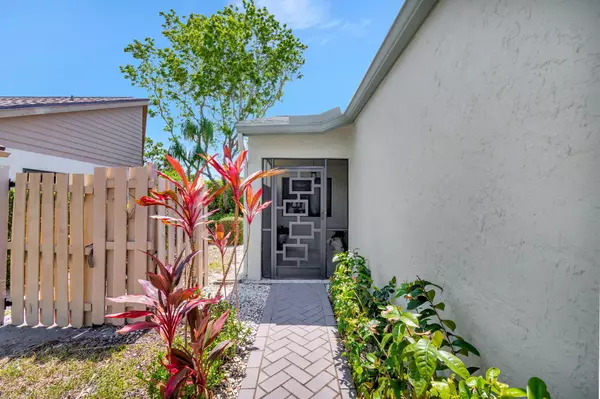 Delray Beach, FL 33445,1395 NW 23rd LN