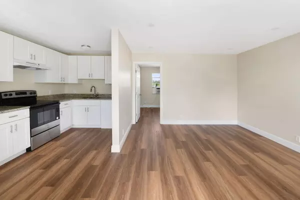 Lake Worth Beach, FL 33460,901 N F ST 16