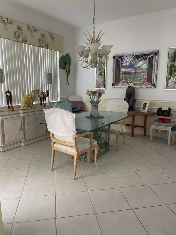 West Palm Beach, FL 33411,9102 Bay Harbour CIR