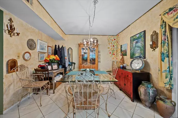 Port Saint Lucie, FL 34952,1562 SE Lynshire CT