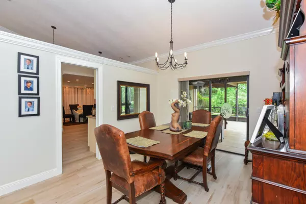 Lake Worth, FL 33467,5023 N Whitewood CV