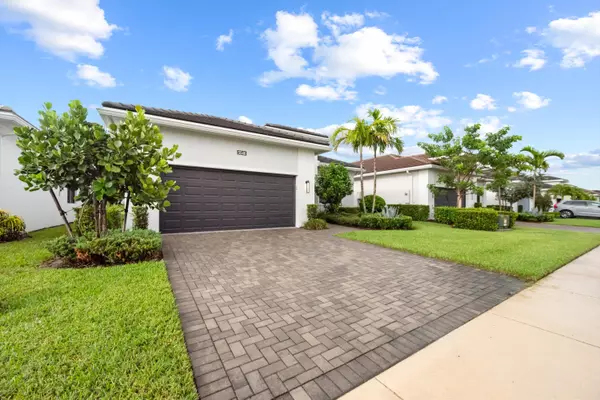 Westlake, FL 33470,5546 Saint Armands WAY