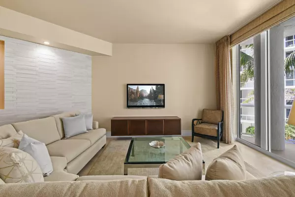 Singer Island, FL 33404,4600 N Ocean DR 406