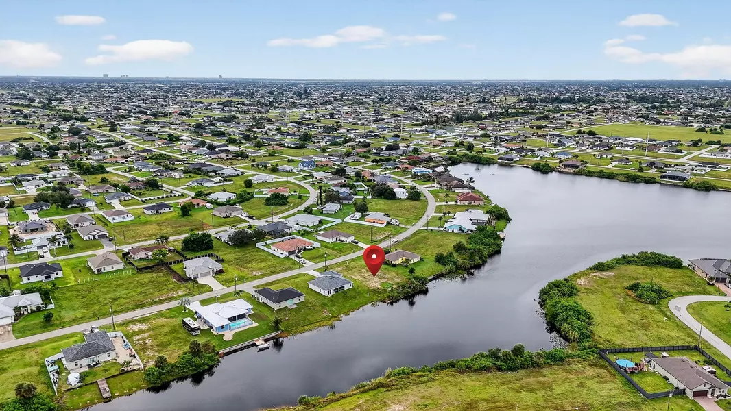 2616 NW 4th PL, Cape Coral, FL 33993