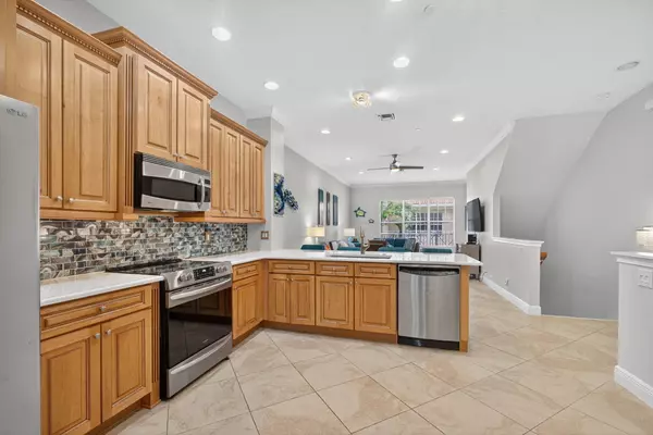 Palm Beach Gardens, FL 33418,5011 W Vine Cliff WAY