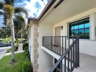 Jupiter, FL 33458,102 Pinecrest CIR C