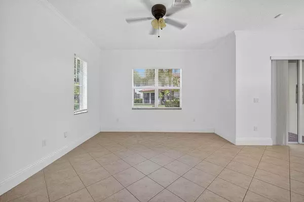 Coral Springs, FL 33076,6072 NW 116th DR
