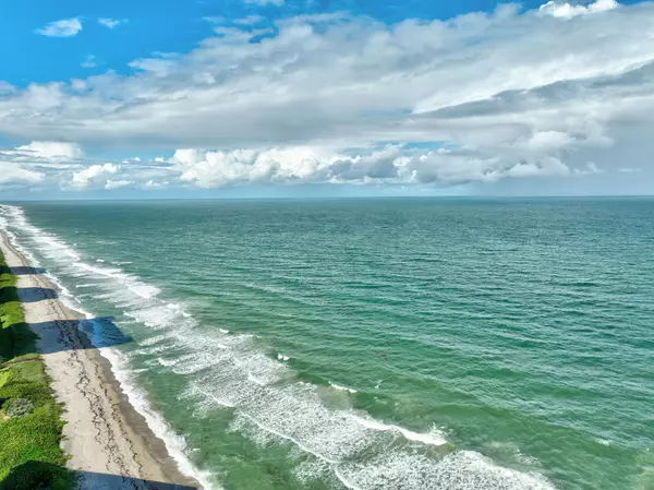 Jensen Beach, FL 34957,8800 S Ocean DR 609