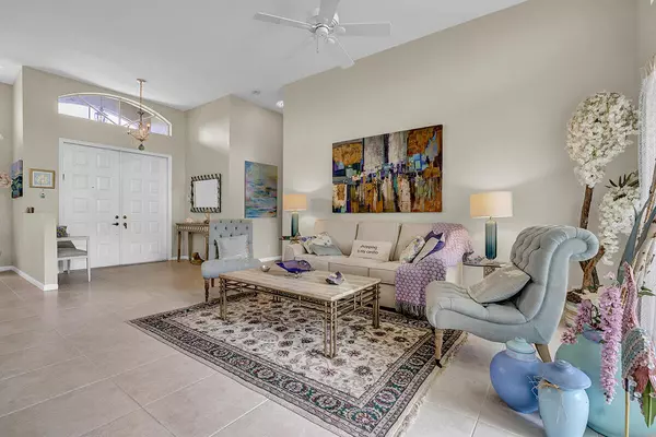 Boynton Beach, FL 33437,7305 Amber Falls LN