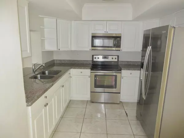 Lauderdale Lakes, FL 33319,5039 NW 41st CT