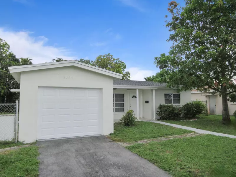 5039 NW 41st CT, Lauderdale Lakes, FL 33319