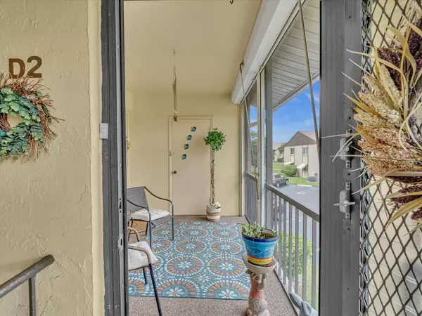 Greenacres, FL 33463,342 Pine Ridge CIR D-2
