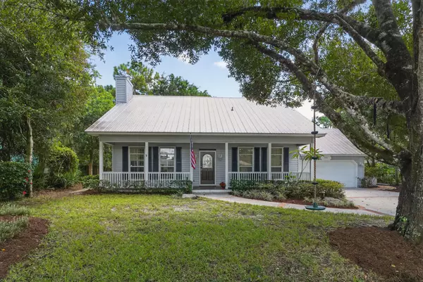 Stuart, FL 34997,556 SE Meadow Wood WAY