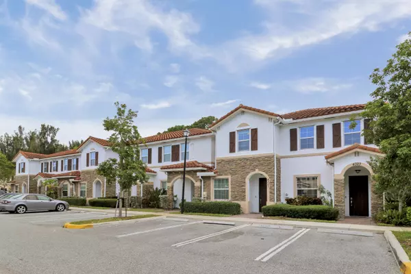 4321 Maybelle LN, West Palm Beach, FL 33417