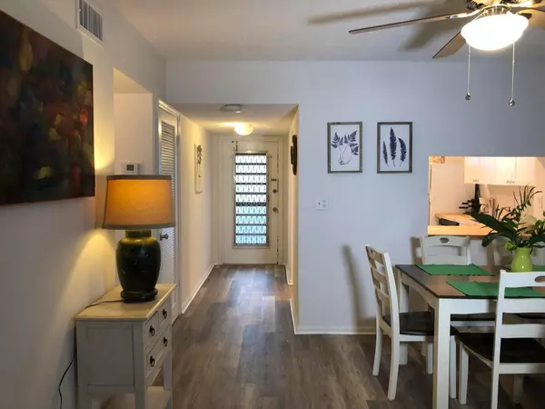 Boca Raton, FL 33428,9826 Marina BLVD 1023