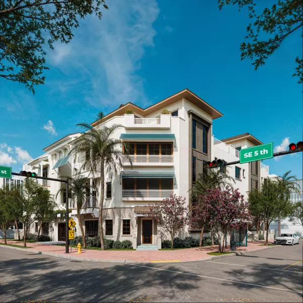 Delray Beach, FL 33483,102 SE 5th AVE 6