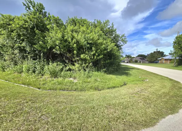 Port Saint Lucie, FL 34983,5515 NW Dunn RD