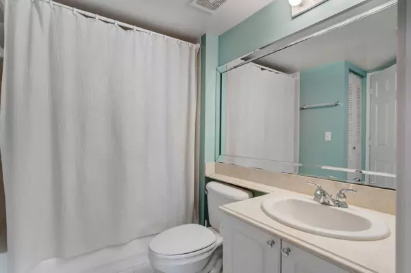 Tequesta, FL 33469,284 Village BLVD 9205