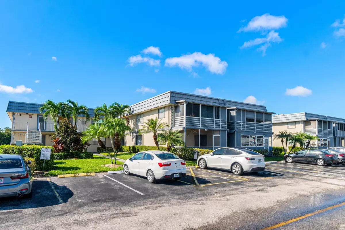 Delray Beach, FL 33446,556 Brittany L
