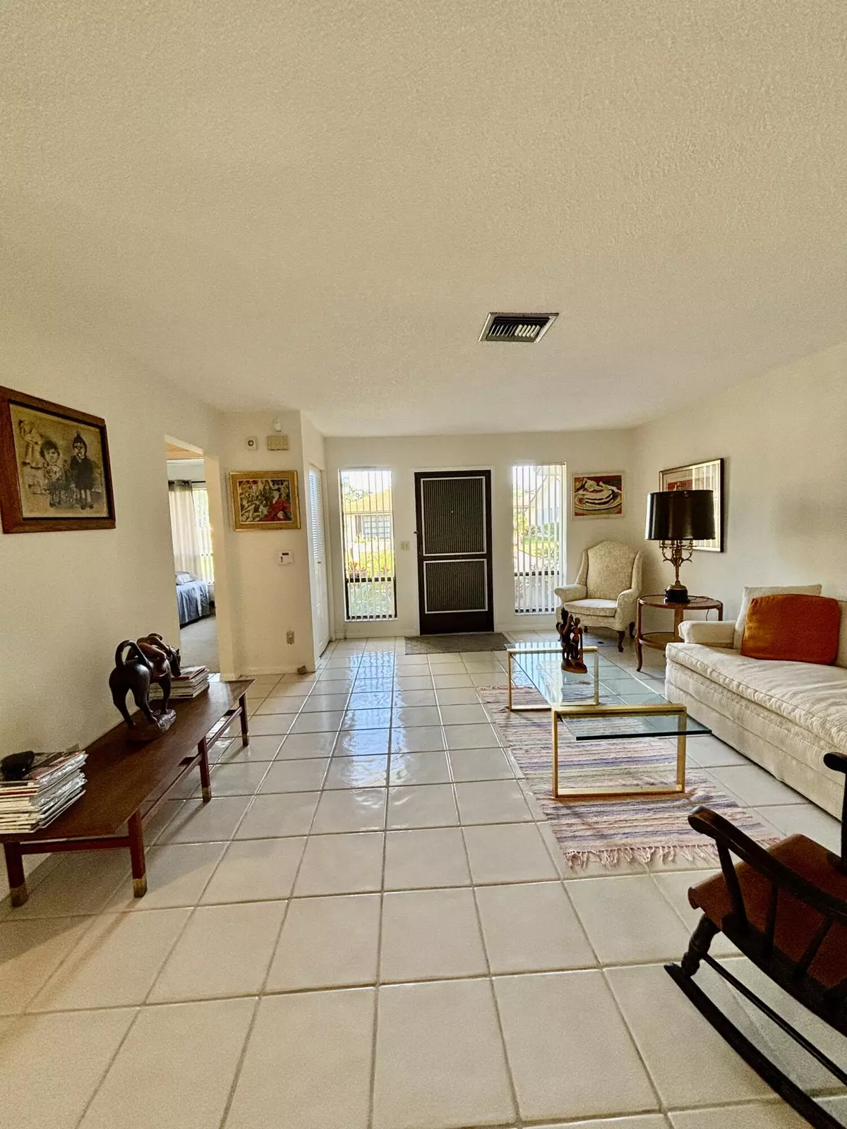 Greenacres, FL 33463,6110 Ambertree LN