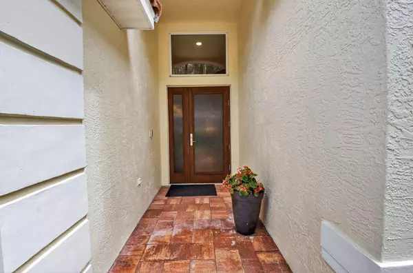 Delray Beach, FL 33444,523 Canoe PT