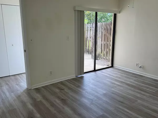Palm Springs, FL 33461,1301 Waterview CIR