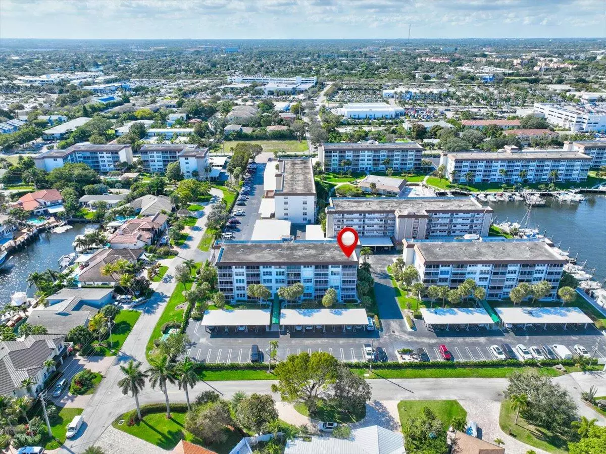 Delray Beach, FL 33483,921 Gardenia DR 370