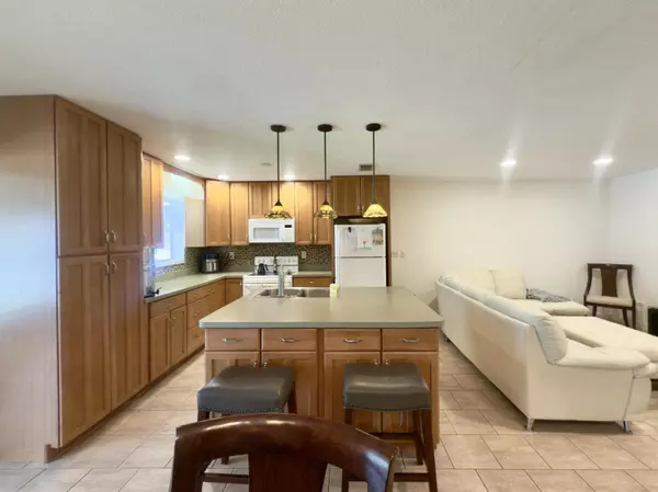 1177 S Drive CIR C, Delray Beach, FL 33445