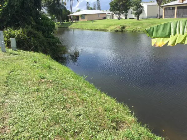 Port Saint Lucie, FL 34952,52 Del Prado ST