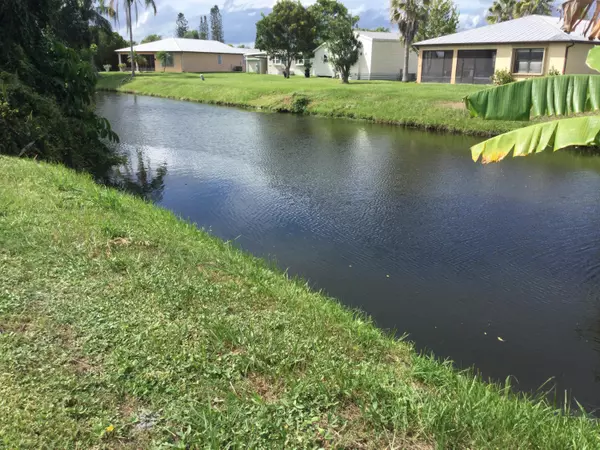 Port Saint Lucie, FL 34952,52 Del Prado ST