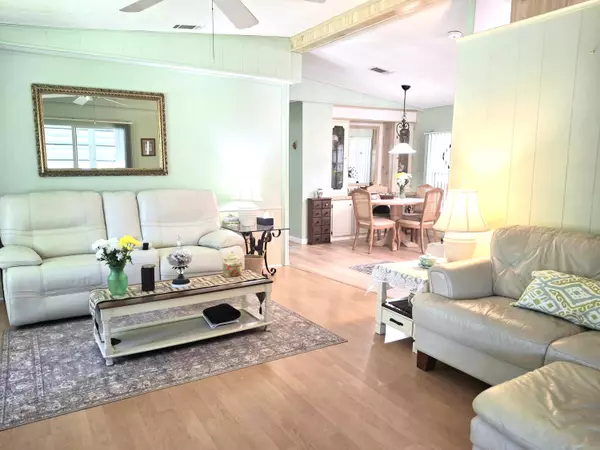 Port Saint Lucie, FL 34952,8204 W Bitterbush LN