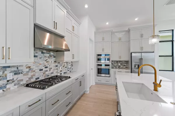 Stuart, FL 34997,7050 SE Haven LN