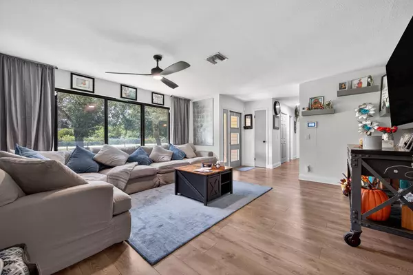 West Palm Beach, FL 33411,12859 N 54th ST