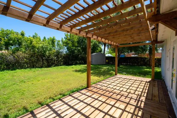 Lake Park, FL 33403,623 Evergreen DR