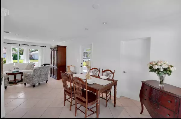 Boca Raton, FL 33486,1167 SW 5th ST