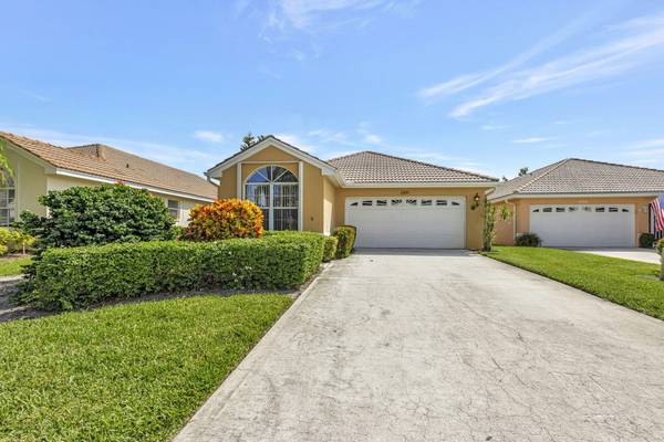 2891 SW Shinnecock Hills CT, Palm City, FL 34990