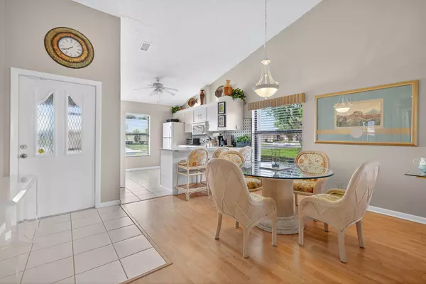 7696 SE Sugar Sands CIR, Hobe Sound, FL 33455