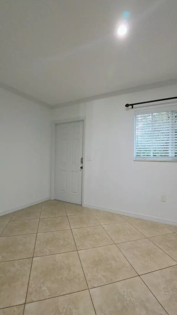 Delray Beach, FL 33483,1000 Palm TRL 4