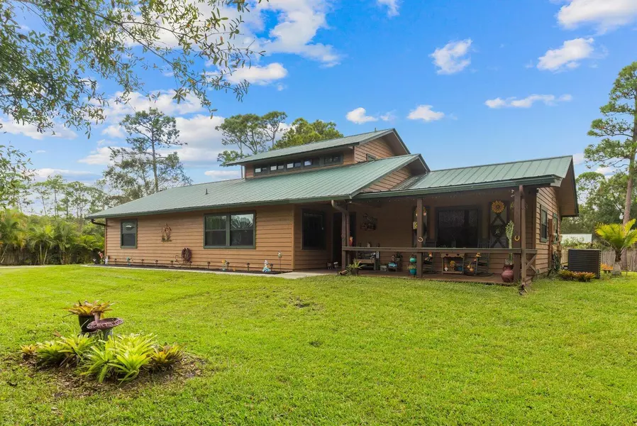 2725 Twin Oaks TRL, Fort Pierce, FL 34945