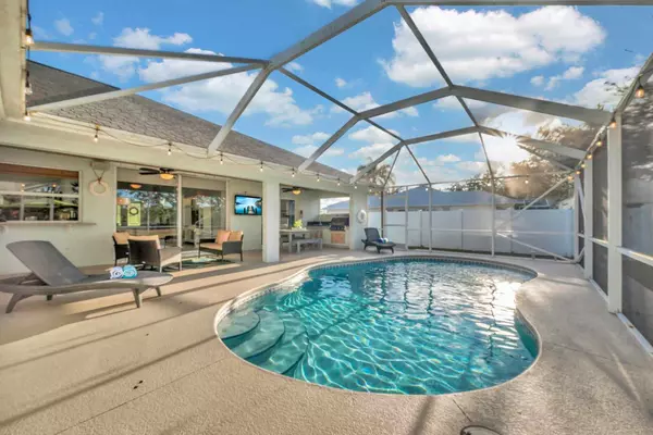 5464 NW Milner DR, Port Saint Lucie, FL 34983