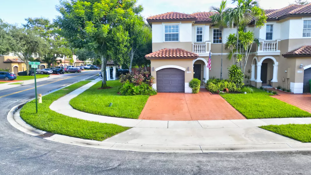 12799 SW 50th ST, Miramar, FL 33027