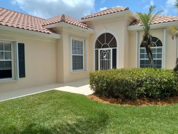 8784 SE Retreat DR, Hobe Sound, FL 33455