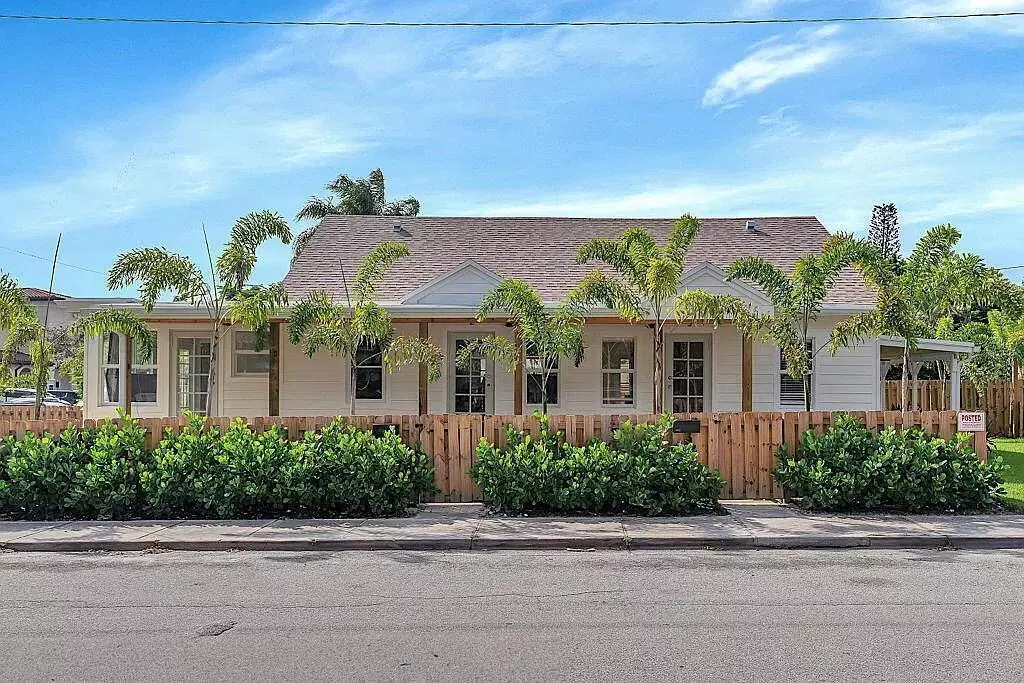 Lake Worth Beach, FL 33460,829 N K ST 2