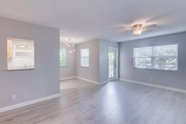 Fort Lauderdale, FL 33308,2591 NE 55th CT 201